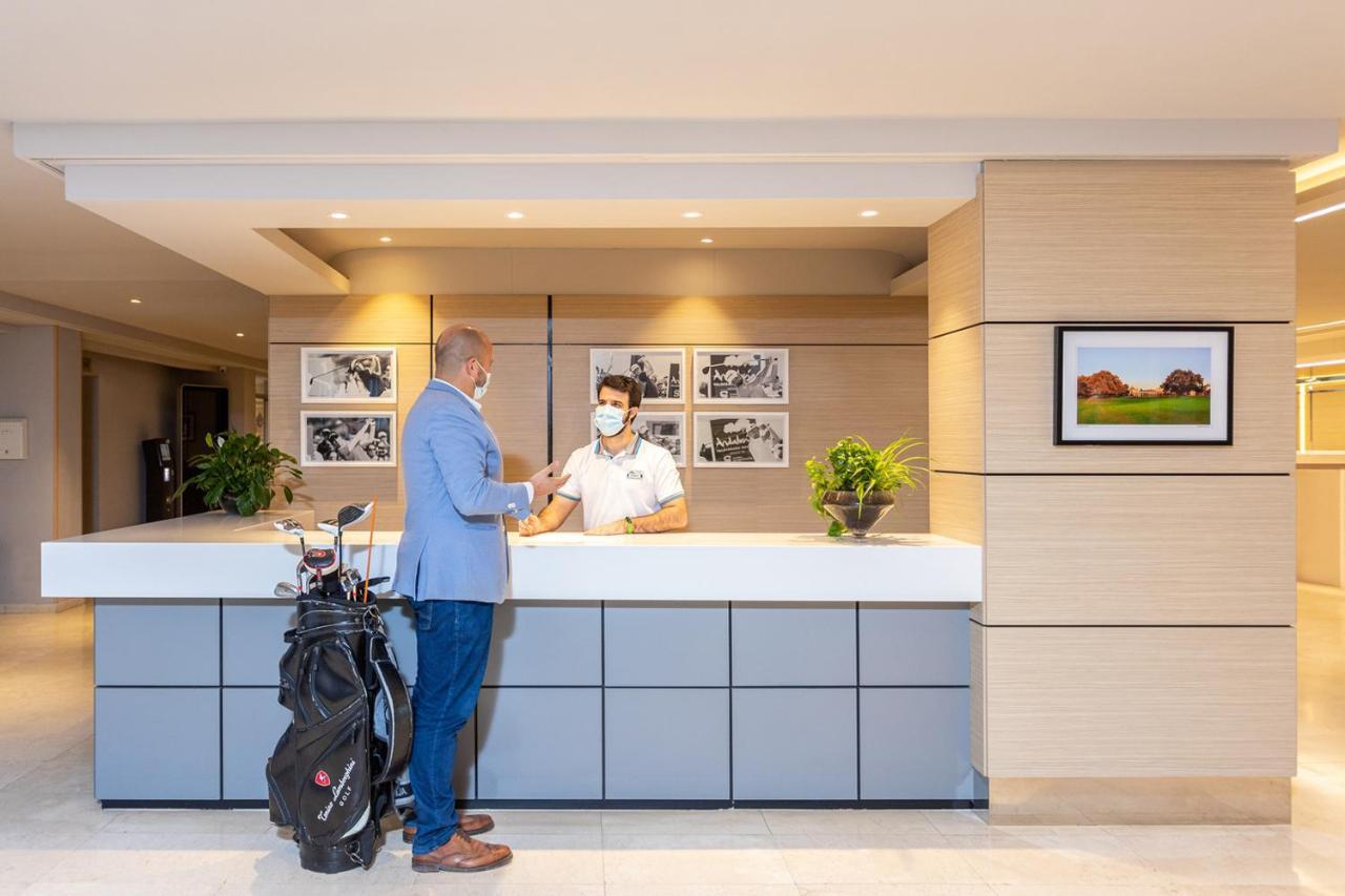 Hotel apartamentowy Pyr