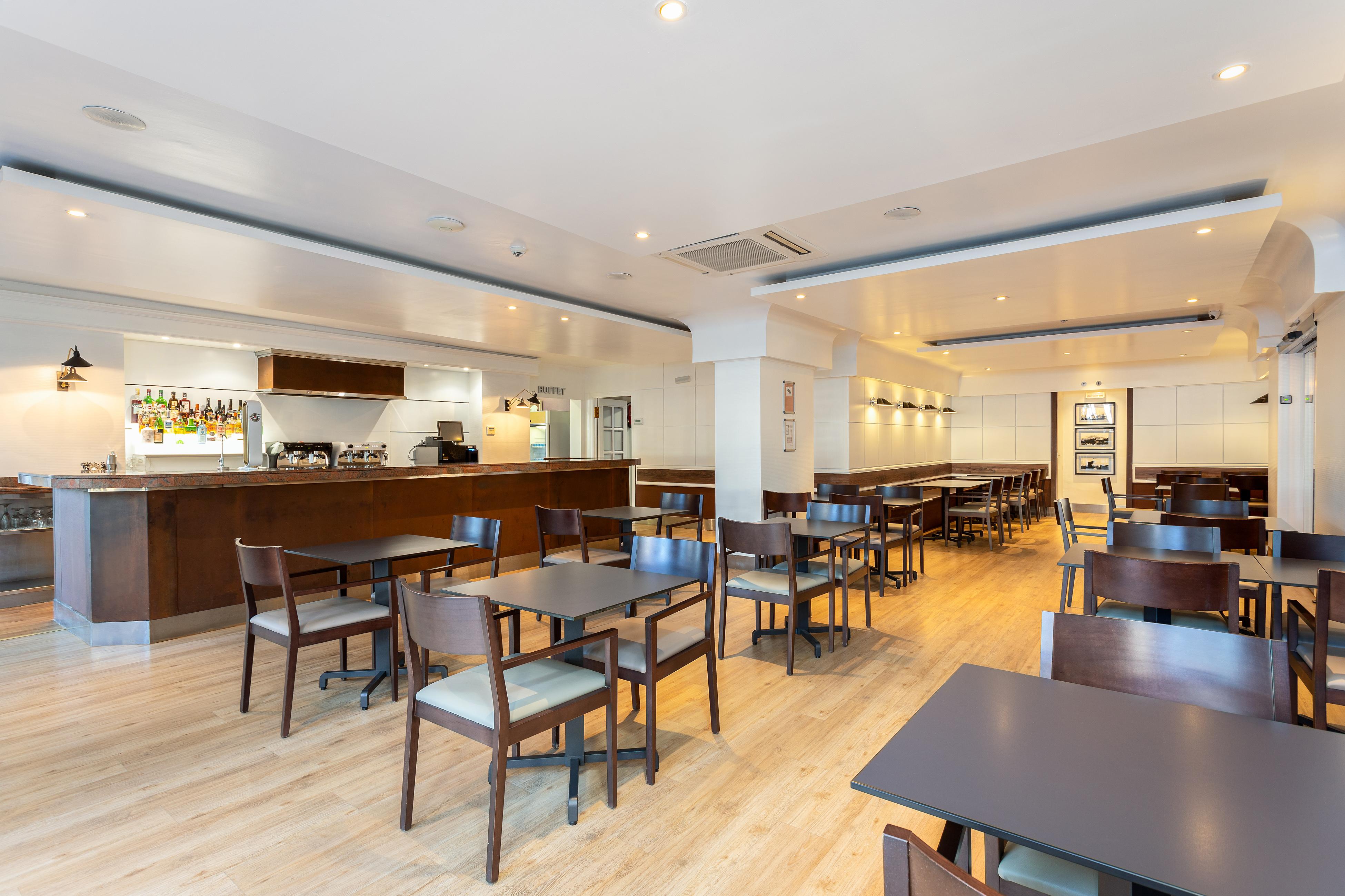 Pyr Hotel apartamentowy 3*