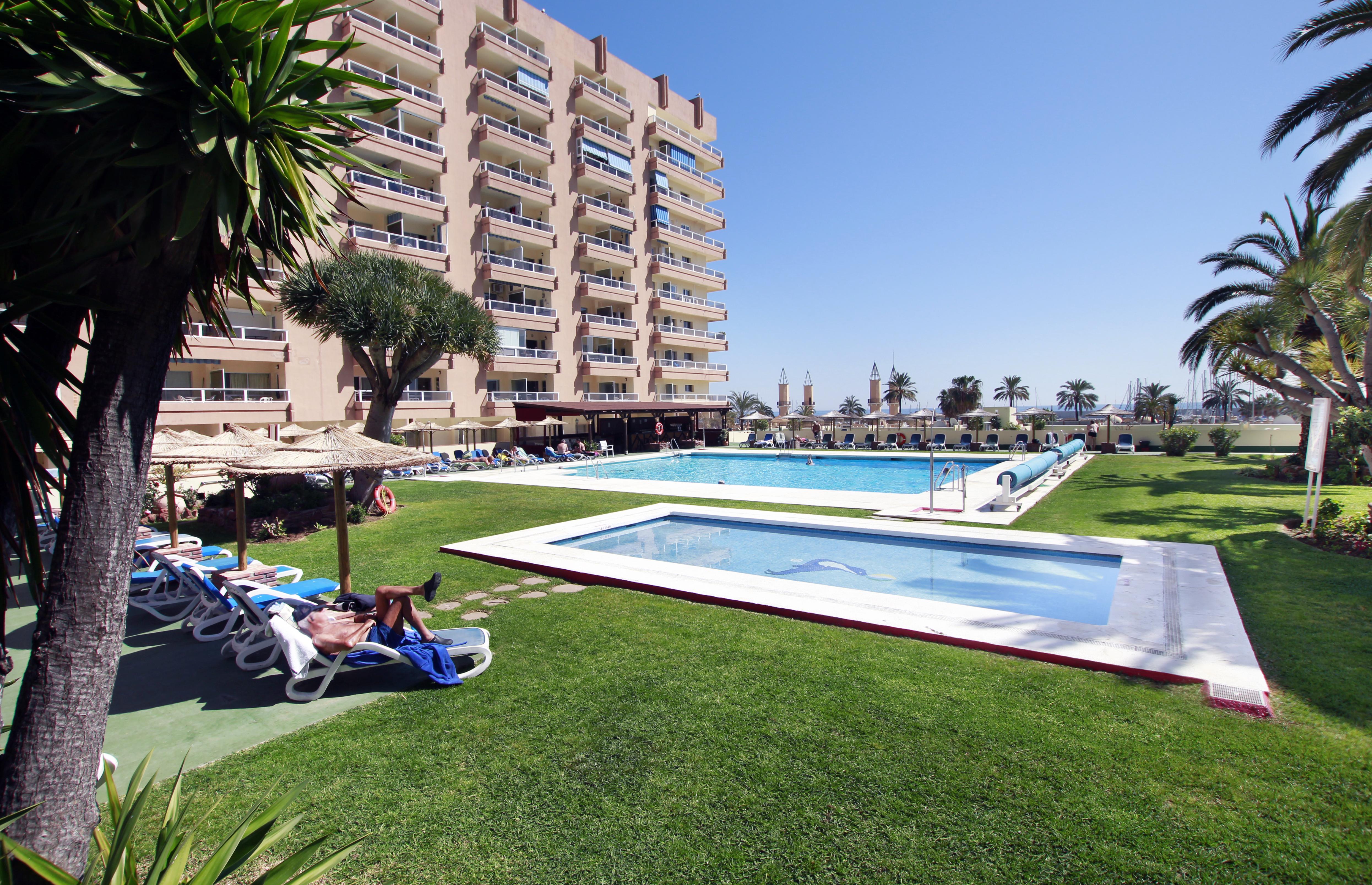 Hotel apartamentowy Pyr 3*