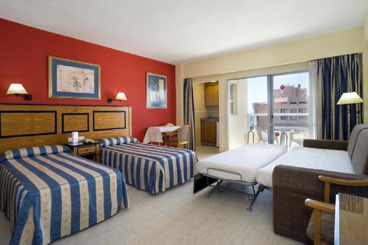 Hotel apartamentowy Pyr