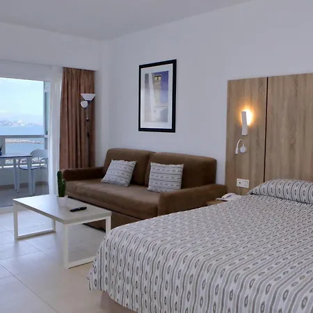 Hotel Apartamentos Pyr Fuengirola Exterior photo