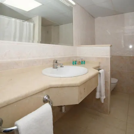 Hotel Apartamentos Pyr Fuengirola Exterior photo