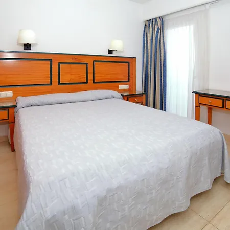 Hotel Apartamentos Pyr Fuengirola Exterior photo