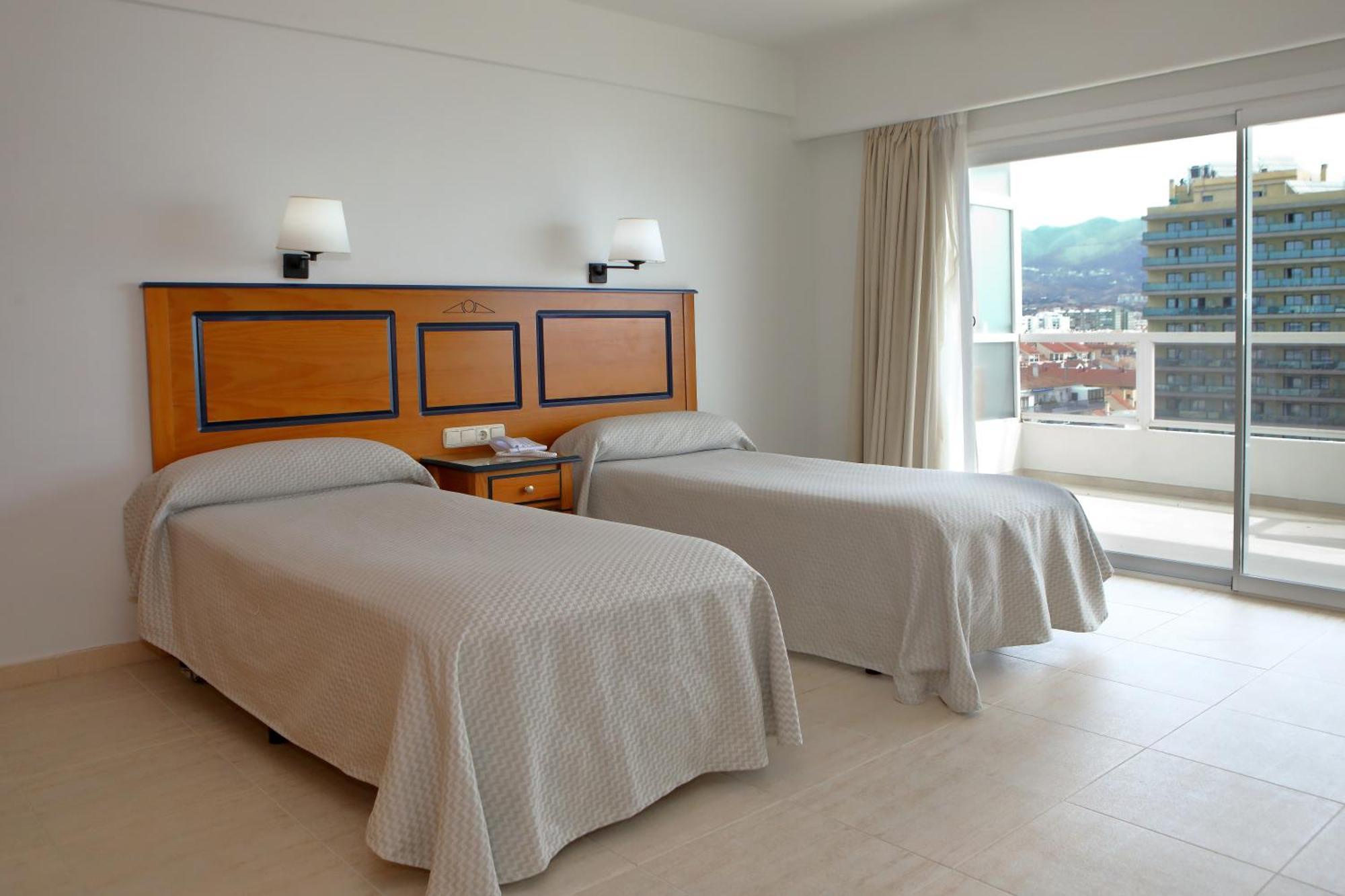 Aparthotel Pyr